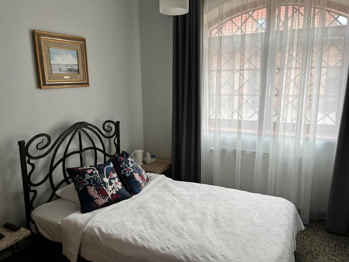 Oliwa Park Residence Gdansk Bagian luar foto